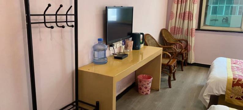 台前家和酒店图片