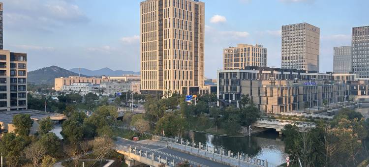 EZ Boomtel 逸宿泊庭酒店(宁波奥体中心长兴路地铁站店)图片