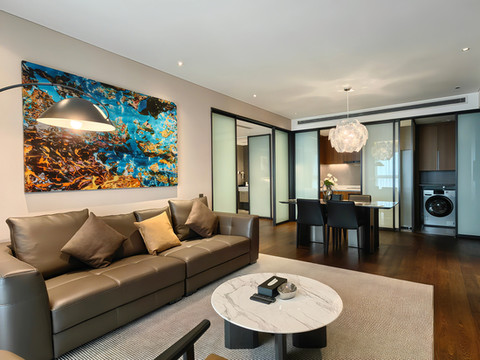 成都高斯曼服务式公馆(成都南站桐梓林地铁站店)