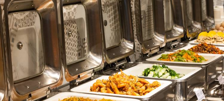 昆明大商汇儿童医院亚朵酒店图片