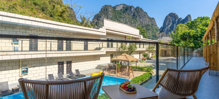 德天华悦山水画廊山景庭院旅拍酒店(德天瀑布店)图片