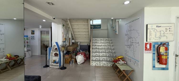 乘船公寓酒店和公寓(Bed by Boat @Nonthaburi Pier)图片