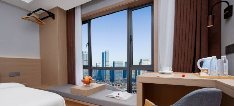 原竹·漫居酒店(观山湖国际生态会议中心店)图片