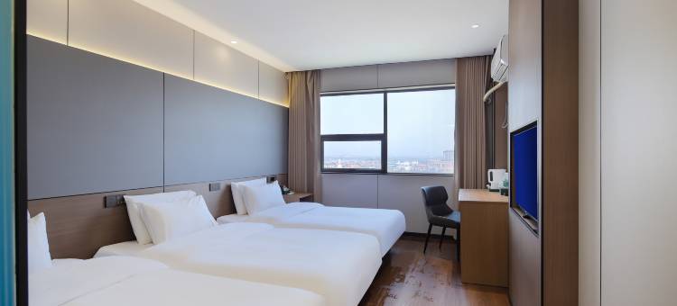 亚悦酒店(鹰潭市贵溪火车站天虹中心店)图片