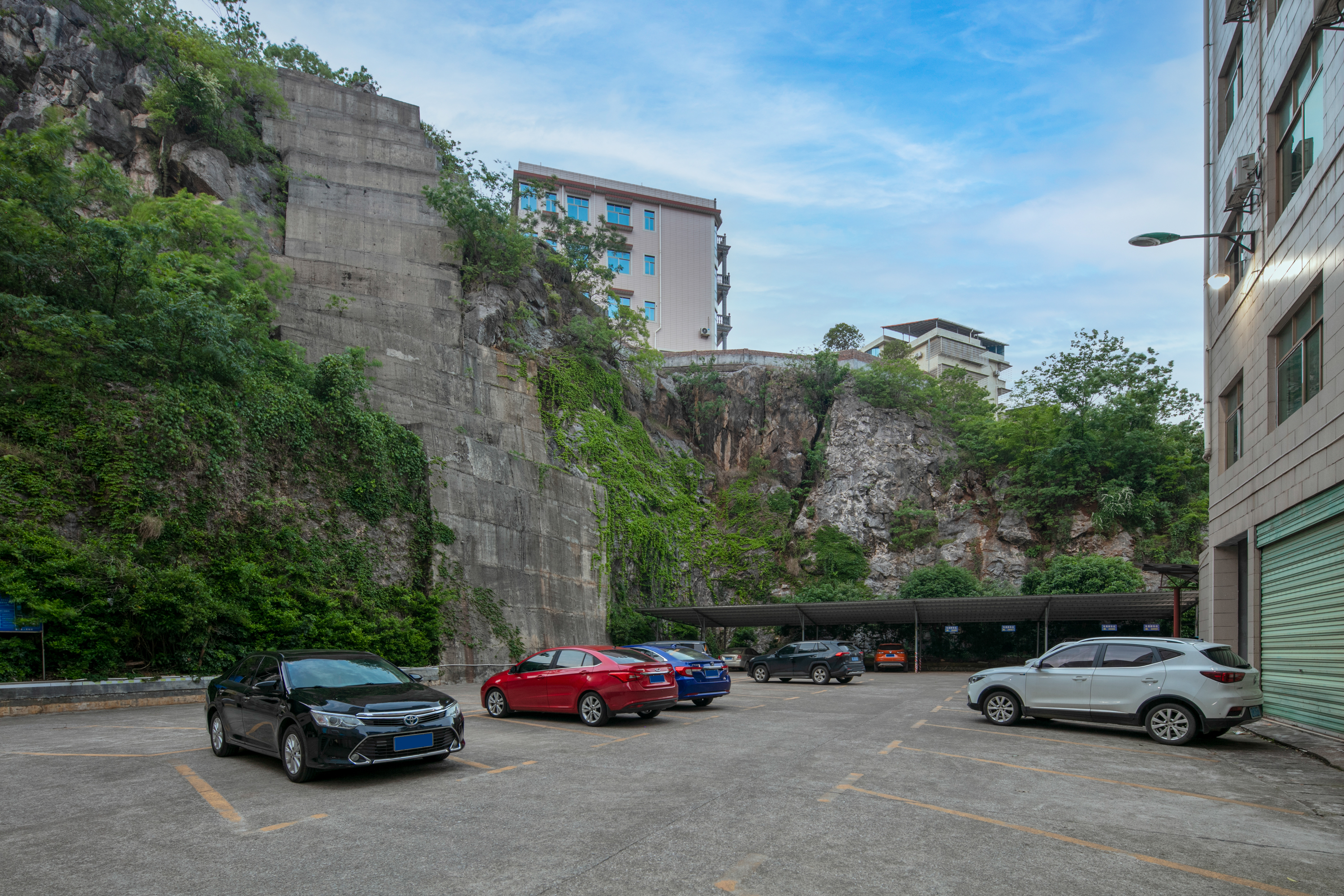 Huangting Hotel Over view