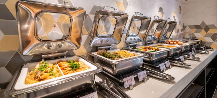 哈尔滨哈西高铁站凯盛源广场地铁站亚朵酒店图片