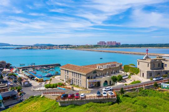 平潭石頭会唱歌·云上海景民宿(蓝眼泪观景点店)图片