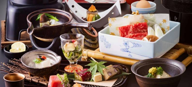 秀峰阁湖月(Shuhokaku Kogetsu)图片