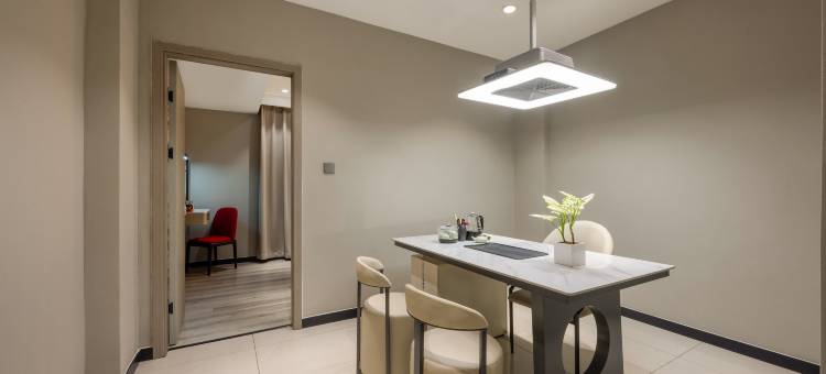 柏曼酒店(清远市政府顺盈时代广场店)图片