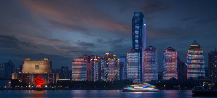 青岛五四广场海景美仑美奂酒店图片