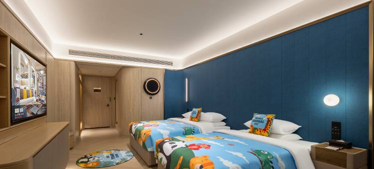 铂悦水晶酒店(火车站联盛九江快乐城店)图片