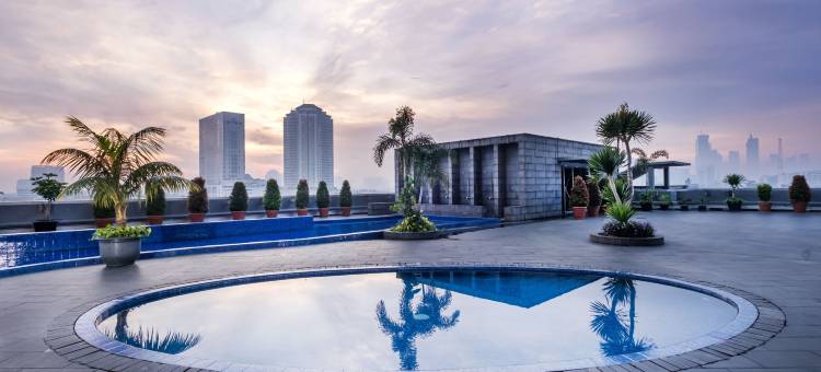 梅林恩公园酒店(Merlynn Park Hotel)图片