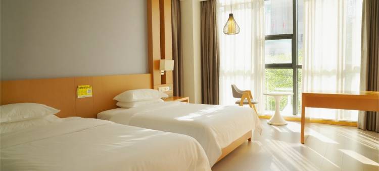 合江荔锦酒店(音乐喷泉广场店)图片