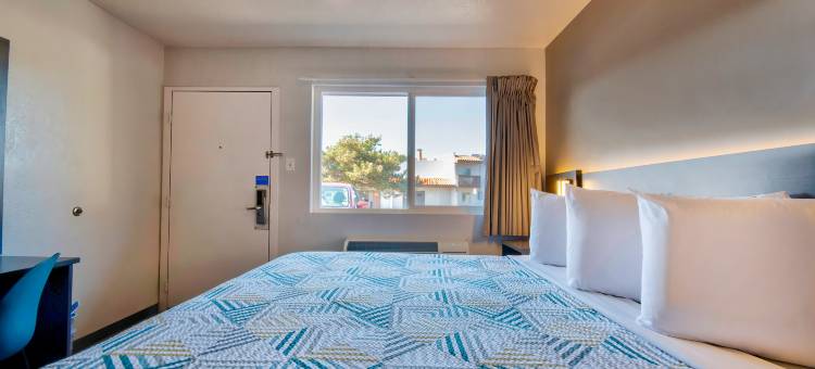 圣达菲6号汽车旅馆(Motel 6 Santa Fe, NM)图片