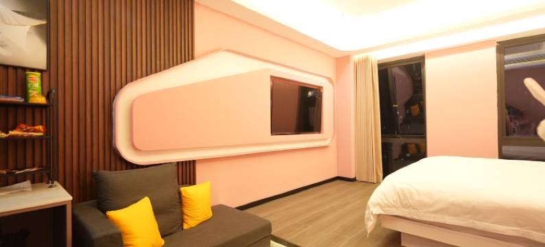 泗洪泰格电竞酒店(花园口广场店)图片