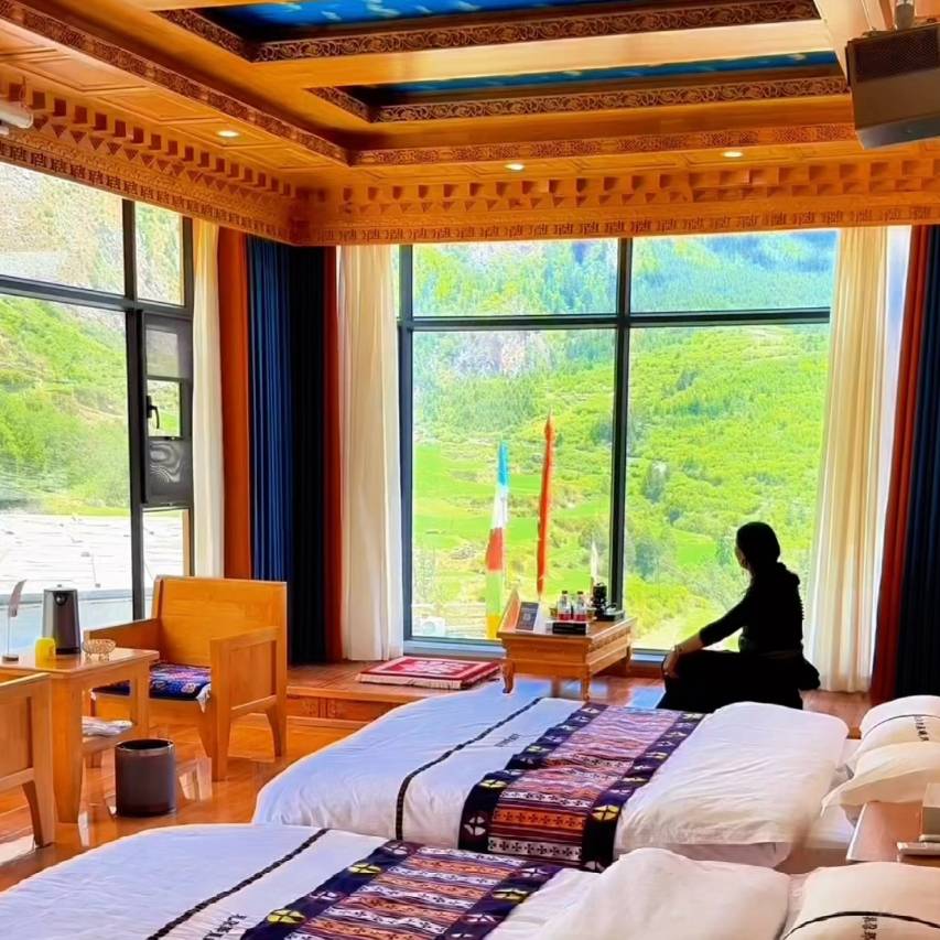 Tibetan·Style 邂逅扎尕那·云山居｜晨曦民宿图片