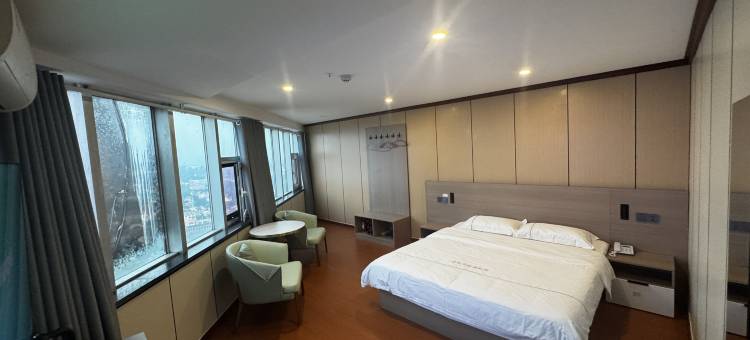观海澜庭海景公寓(青岛火车站栈桥店)图片