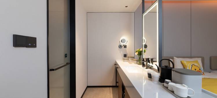 贵阳火车站青云市集亚朵酒店图片