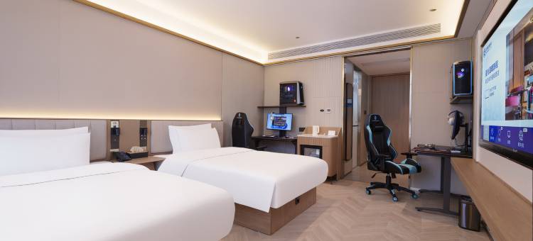 雷神电竞酒店(湘西凤凰古城店)图片