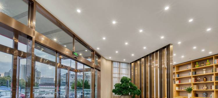 云上四季酒店(天台新城广场店)图片