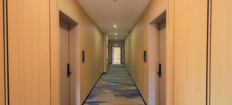 智辉云曦酒店(绿春博物馆店)图片