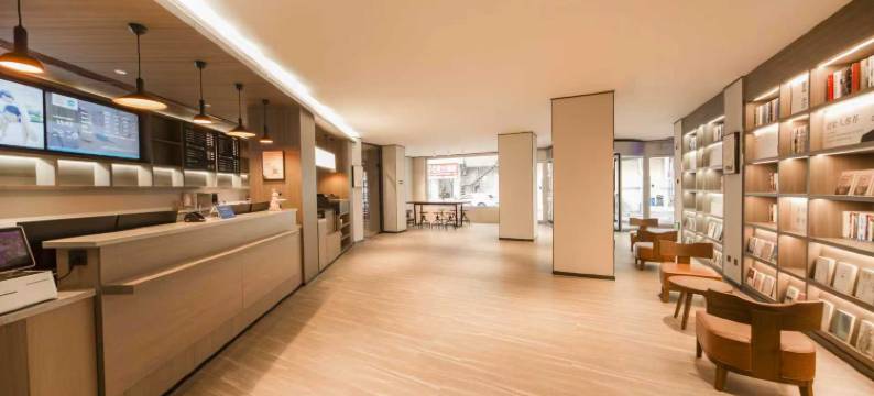 汉庭酒店(沈阳北站店)图片