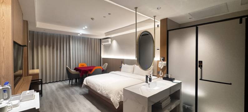 新三和商务酒店(攀枝花曼哈顿广场店)图片