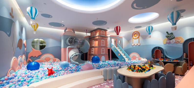 珠海情侣路日月贝大剧院亚朵酒店图片