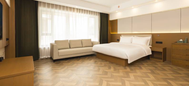 长白山北坡集散中心万信至格温泉酒店图片