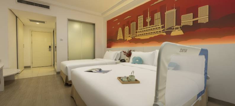 之茂酒店(西安钟鼓楼回民街洒金桥地铁站店)图片