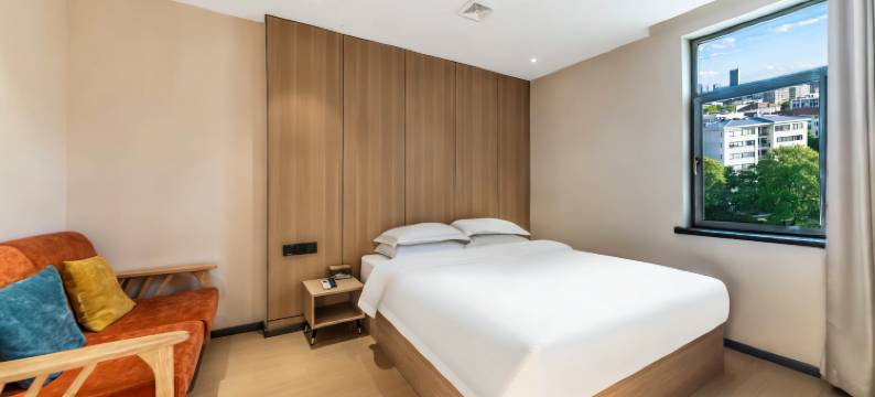 海棠精选酒店(古塔夜市古塔公园店)图片