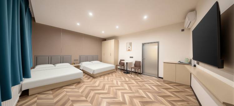 禾悦小住轻奢公寓(万达广场店)图片