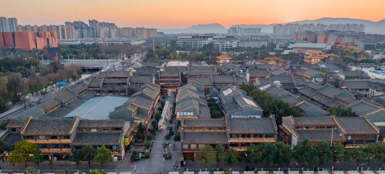 艺龙酒店(昆明官渡古镇省博物馆店)图片
