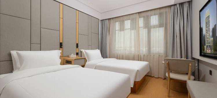 艺龙安云酒店(上海新国际博览中心博华路店)图片