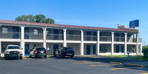 維克斯堡,密西西比6號酒店-密西西比河