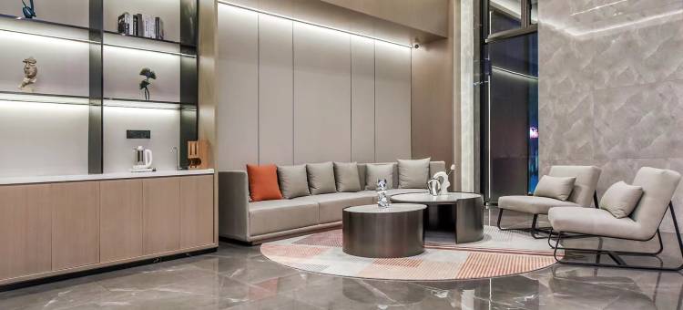 格林东方酒店(重庆江北国际机场鹿山地铁站店)图片