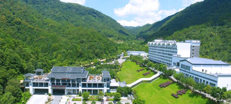 新丰云天海温泉原始森林度假村图片