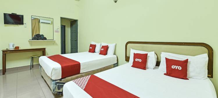 OYO 90736 Lh雷萨克汽车旅馆(OYO 90736 Lh Resak Motel)图片