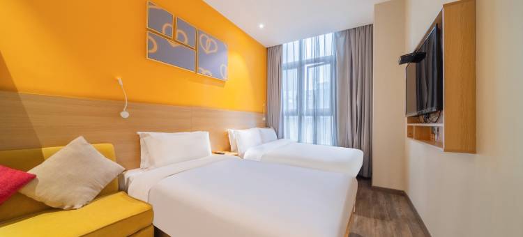 布丁严选酒店(临平地铁站银泰城店)图片