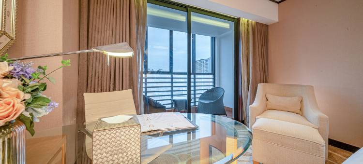 永恒朗悦酒店(南宁动物园广西大学地铁站店)图片