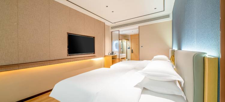 艺龙安云酒店(广昌汽车站解放南路店)图片