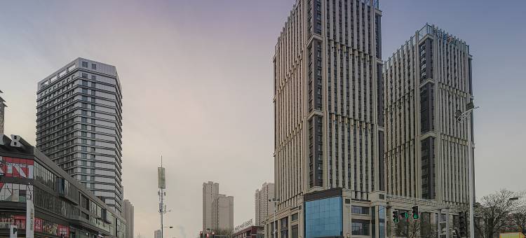 两点一刻LOFT复式轻奢民宿(大同东信广场店)图片