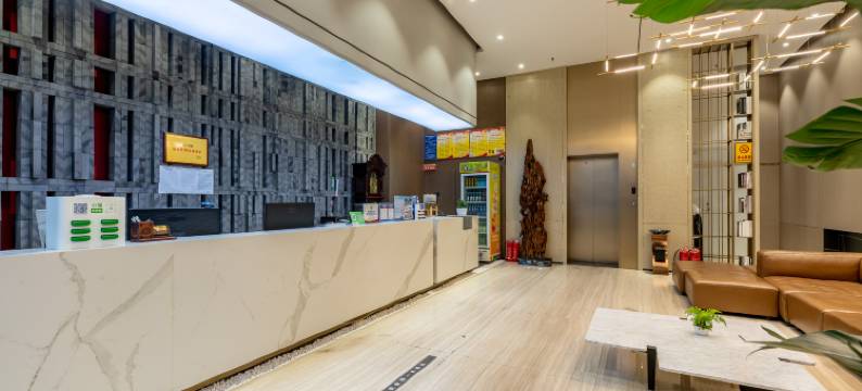 润杨商务酒店(秦皇岛火车站万达广场店)图片