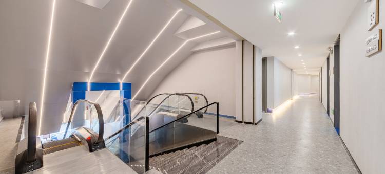 网鱼电竞酒店(深圳大学南山地铁站店)图片