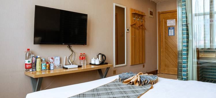 榆中陇鑫青菲主题酒店图片