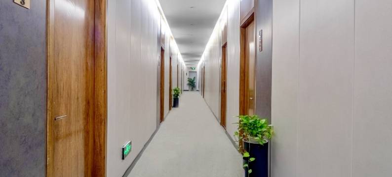 金湾海景酒店SeaViewHotle(北戴河鸽子窝店)图片