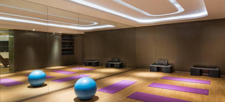 丽怡酒店(深圳国际会展中心国展地铁站店)图片