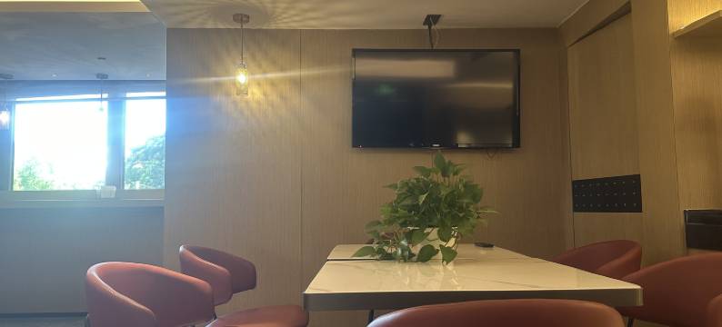 华利佳合酒店(北京西直门新街口地铁站店)图片