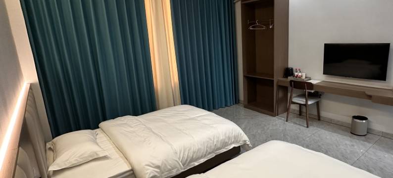 耿马悦海华洋酒店(耿马孟定店)图片