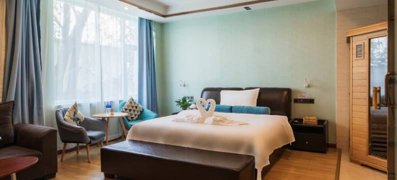 亿麒品质酒店(西宁莫家街湟光十字店)图片